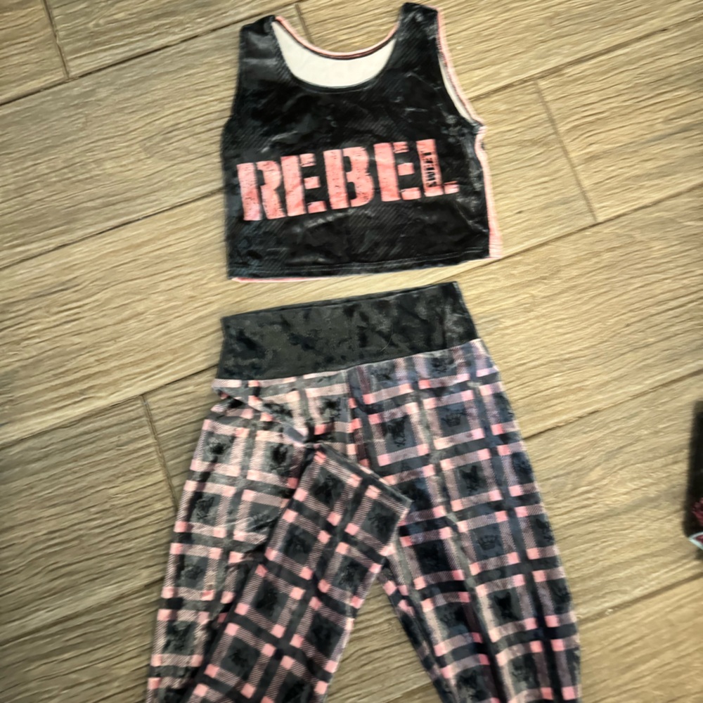 Sugarlulu girl medium athletic, gymnastics, cheer dance set. FRENCHIE PUNK !
